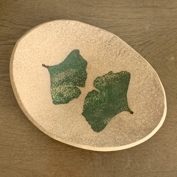 Stoneware Oval Dish - Natural with Green Ginko Leaves